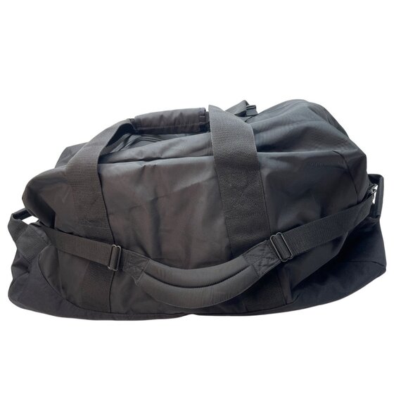 L.L.Bean Black Extra Large Duffel Bag With Handles & Shoulder Strap 30"x14"x14" - Picture 11 of 11